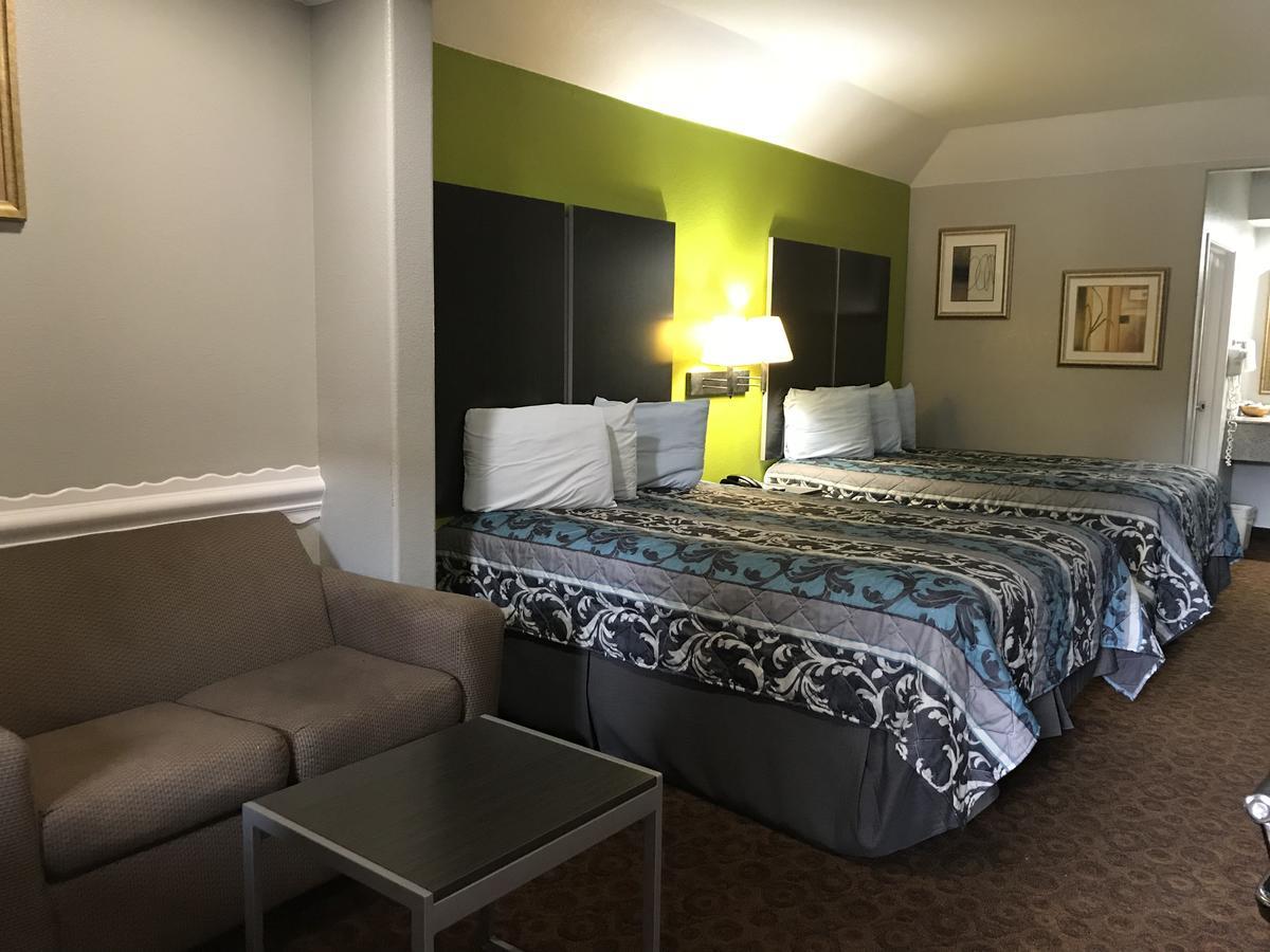 Camelot Inn And Suites 앨딘 외부 사진