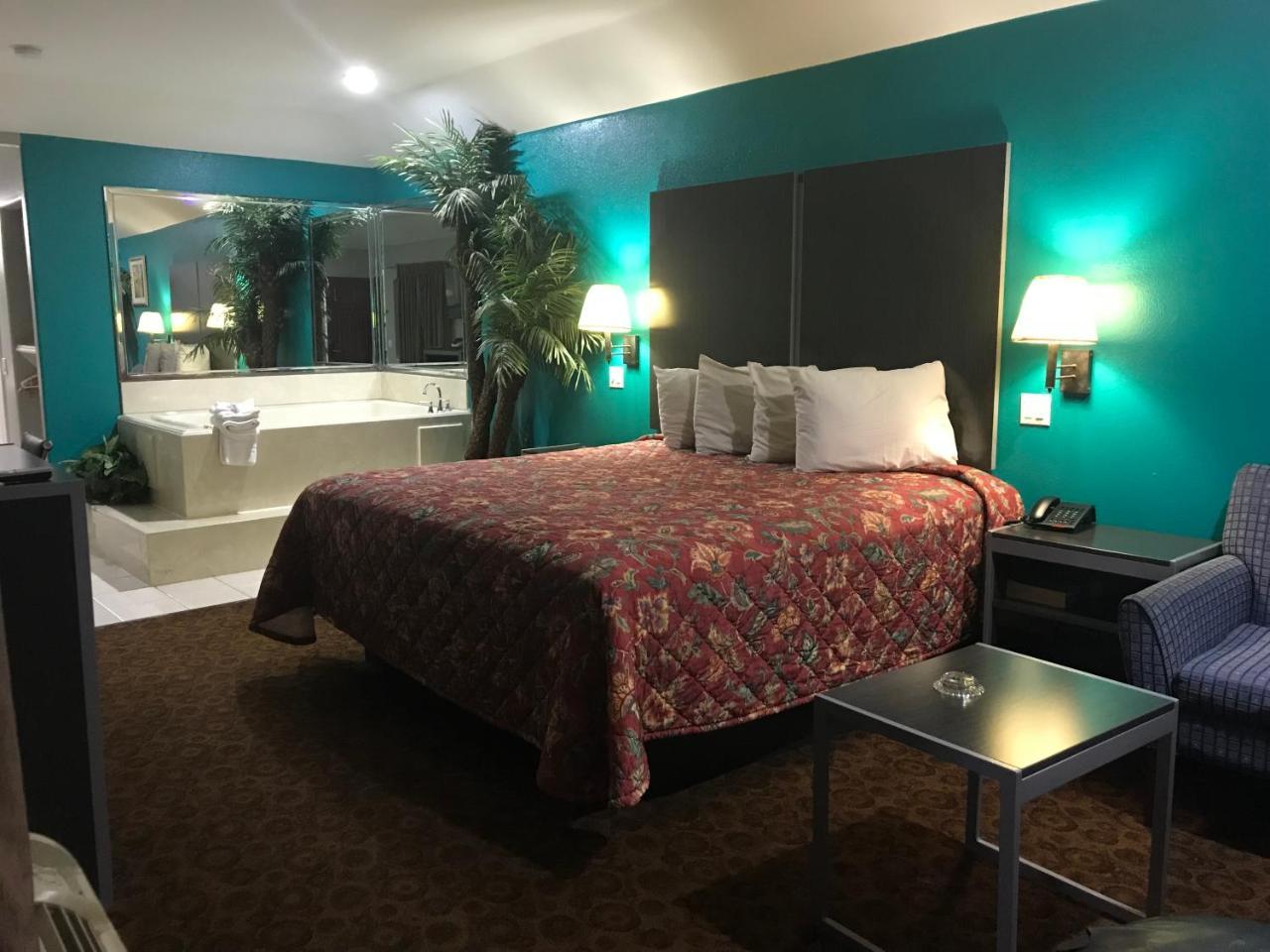 Camelot Inn And Suites 앨딘 외부 사진
